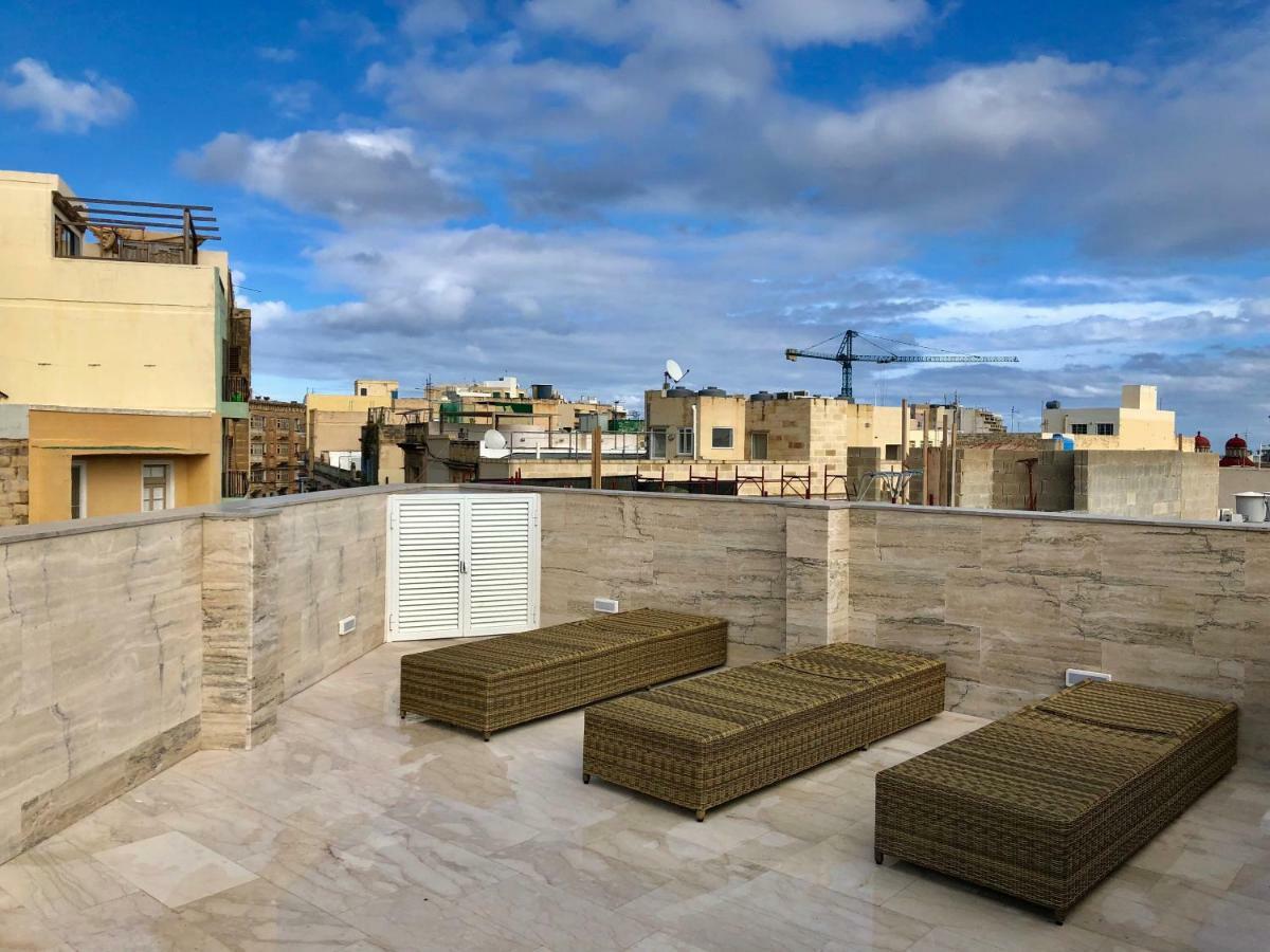 Modern Maltese House Villa Sliema Bagian luar foto